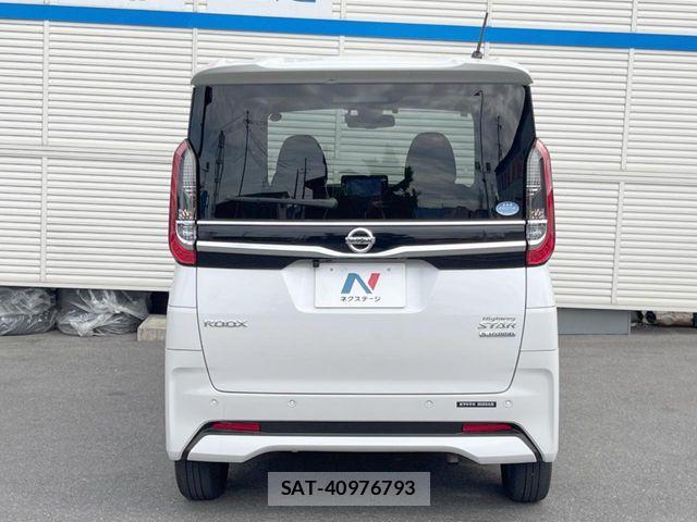Nissan ROOX 2021-09 7224444-14