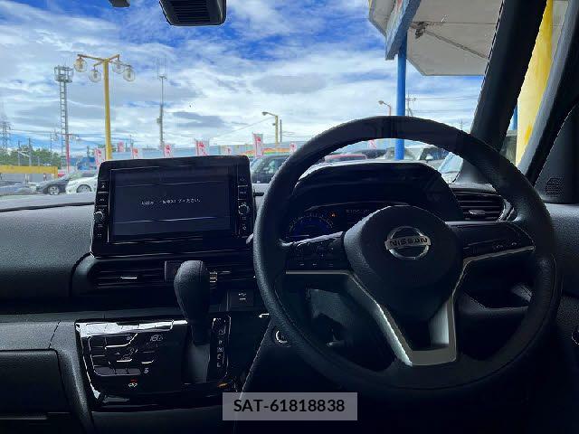 Nissan ROOX 2022-03 7216475-1