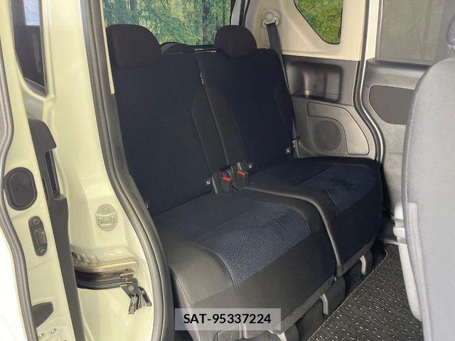 Nissan ROOX 2021-07 7224438-9