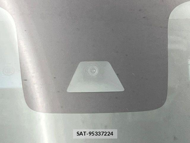 Nissan ROOX 2021-07 7224438-5