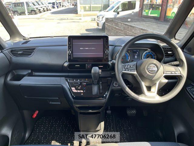 Nissan ROOX 2021-01 7224415-1