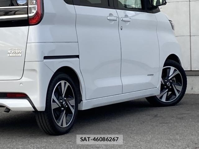 Nissan ROOX 2021-10 7224451-17