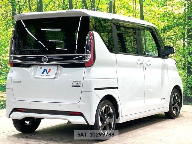 Nissan ROOX 2022-06 7224456-16