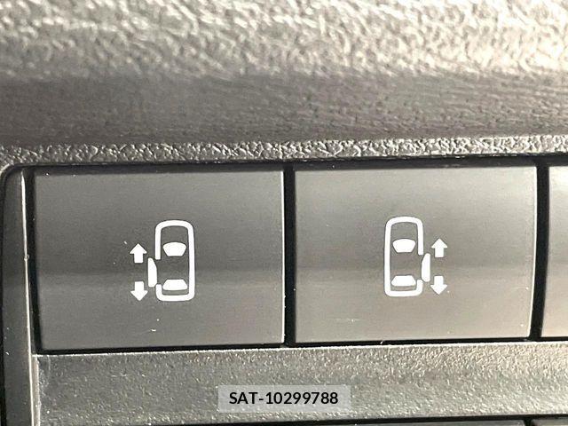 Nissan ROOX 2022-06 7224456-3