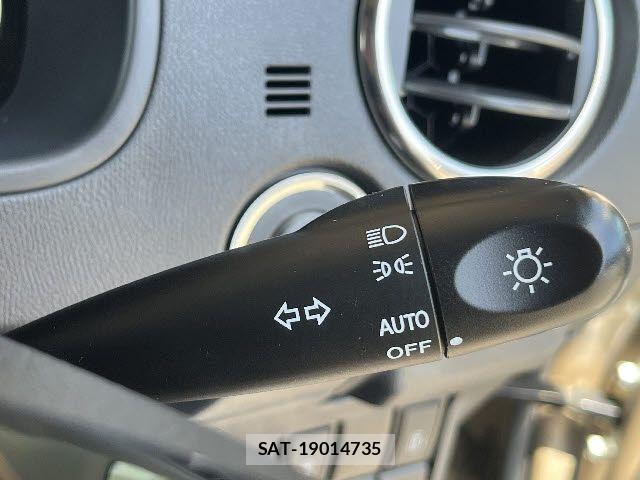 Nissan ROOX 2011-05 7224390-22
