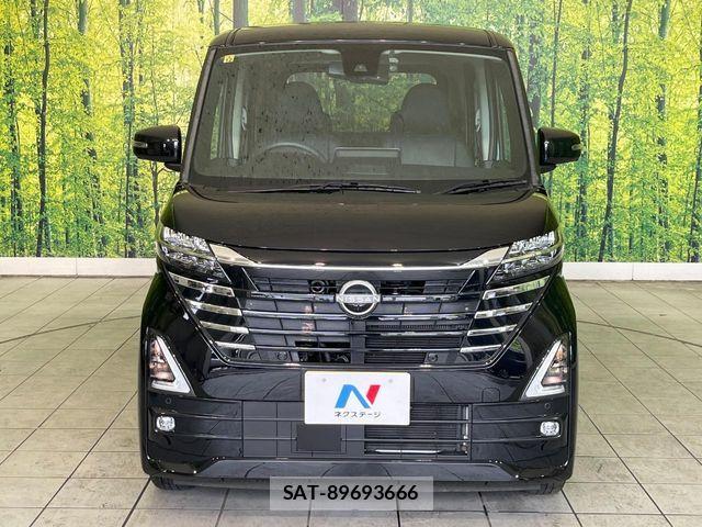 Nissan ROOX 2023-12 7224473-13
