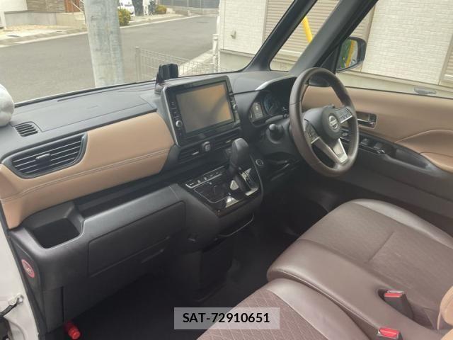 Nissan ROOX 2020-08 7224403-9