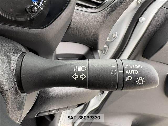 Nissan ROOX 2023-09 7224472-23