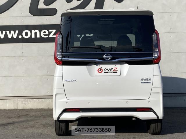 Nissan ROOX 2022-10 7224461-18