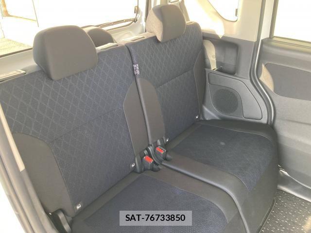 Nissan ROOX 2022-10 7224461-23