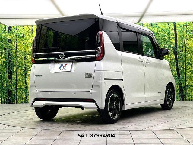Nissan ROOX 2022-11 7224462-16