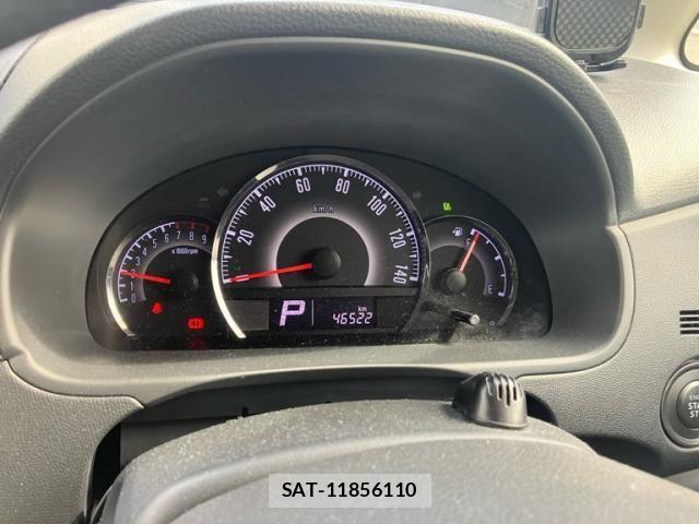 Nissan ROOX 2013-02 7215891-9