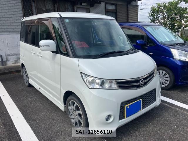 Nissan ROOX 2013-02 7215891-1