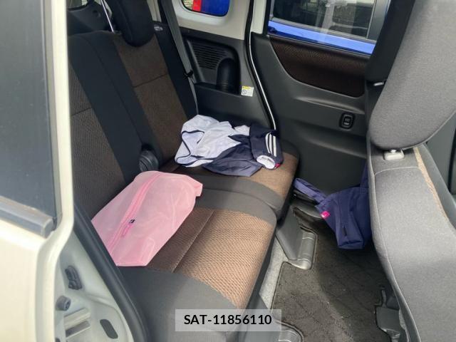 Nissan ROOX 2013-02 7215891-8