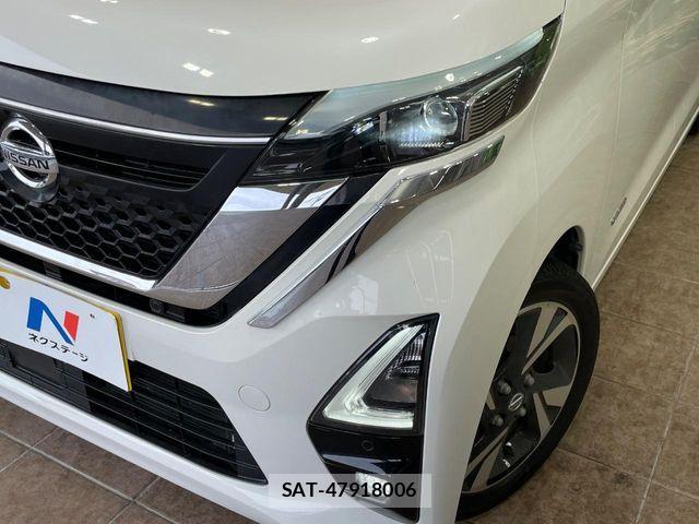 Nissan ROOX 2020-09 7224402-11