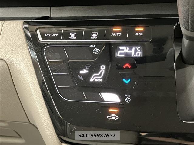 Nissan ROOX 2023-01 7224466-13