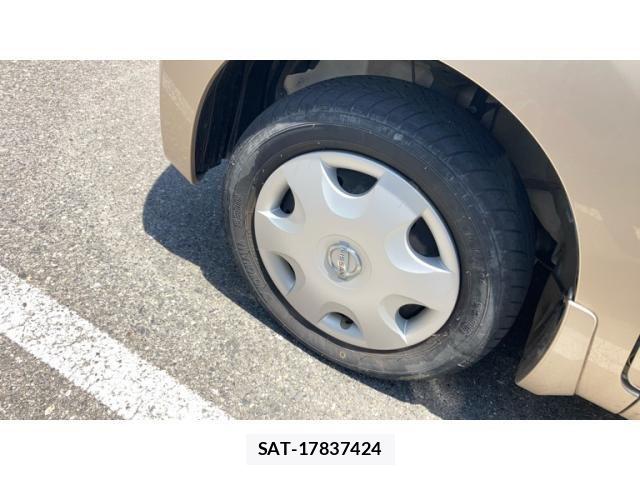 Nissan ROOX 2011-03 7224388-9