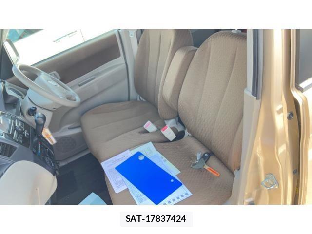 Nissan ROOX 2011-03 7224388-10