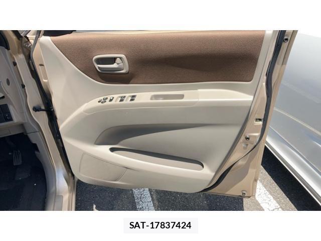 Nissan ROOX 2011-03 7224388-14