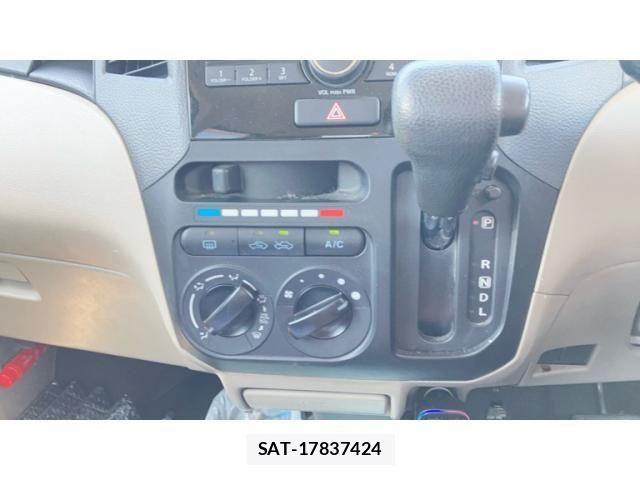 Nissan ROOX 2011-03 7224388-17