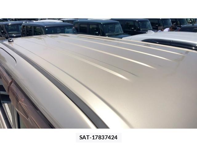 Nissan ROOX 2011-03 7224388-2
