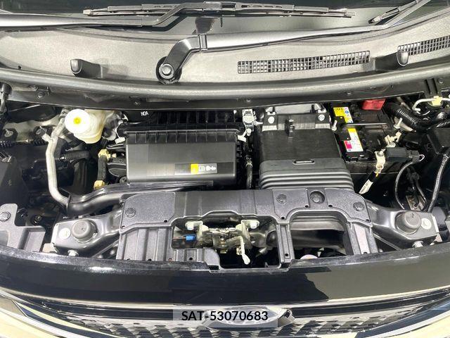 Nissan ROOX 2022-07 7224458-17