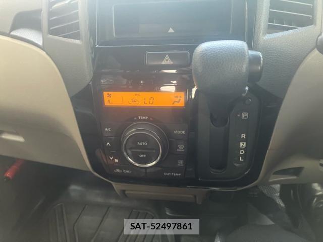 Nissan ROOX 2011-10 7224392-23