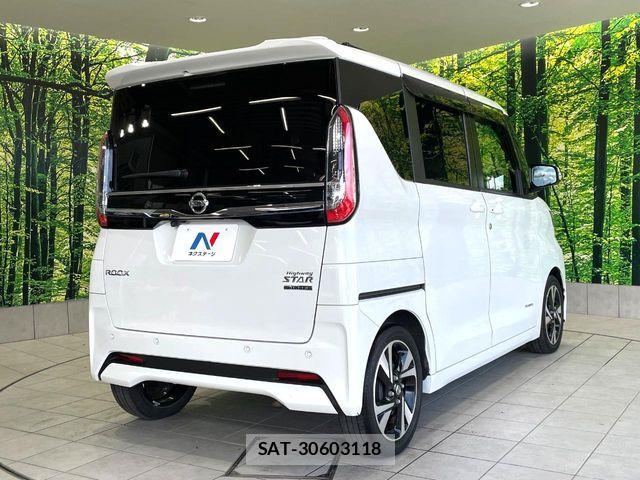 Nissan ROOX 2022-02 7224453-16