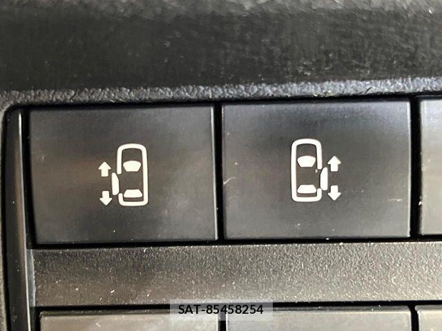 Nissan ROOX 2020-05 7224396-4