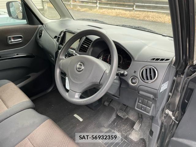 Nissan ROOX 2012-10 7224394-10