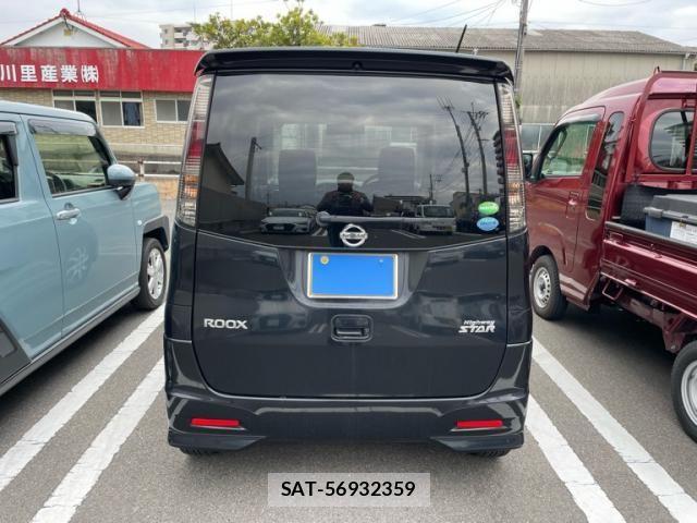 Nissan ROOX 2012-10 7224394-5