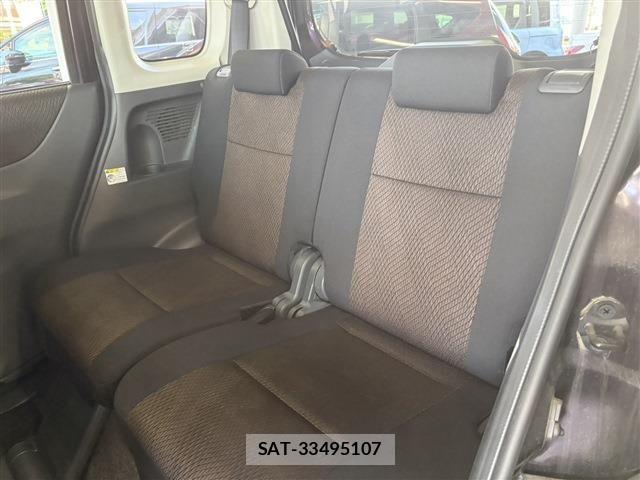 Nissan ROOX 2012-03 7224389-17