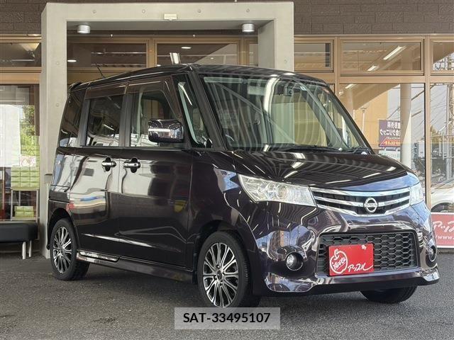Nissan ROOX 2012-03 7224389-1