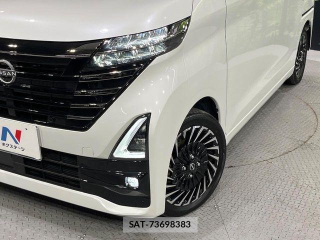 Nissan ROOX 2023-07 7252160-11