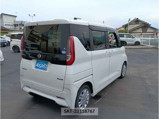 Nissan ROOX 2021-05 7252173-3