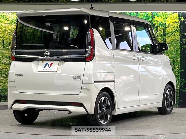 Nissan ROOX 2022-03 7252163-16
