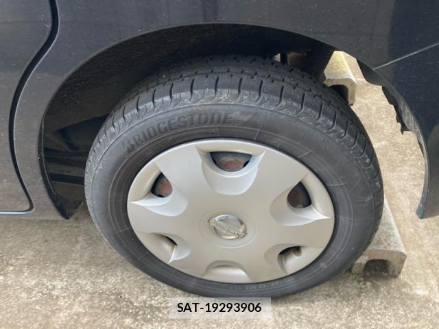Nissan ROOX 2011-09 7252169-10