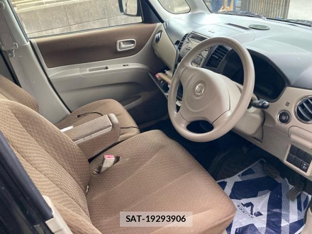 Nissan ROOX 2011-09 7252169-12
