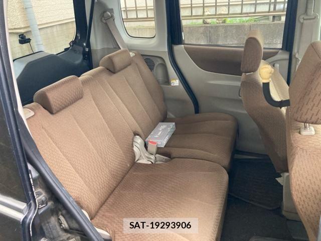Nissan ROOX 2011-09 7252169-13