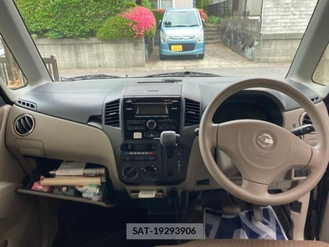 Nissan ROOX 2011-09 7252169-14