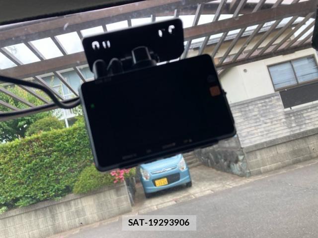 Nissan ROOX 2011-09 7252169-19