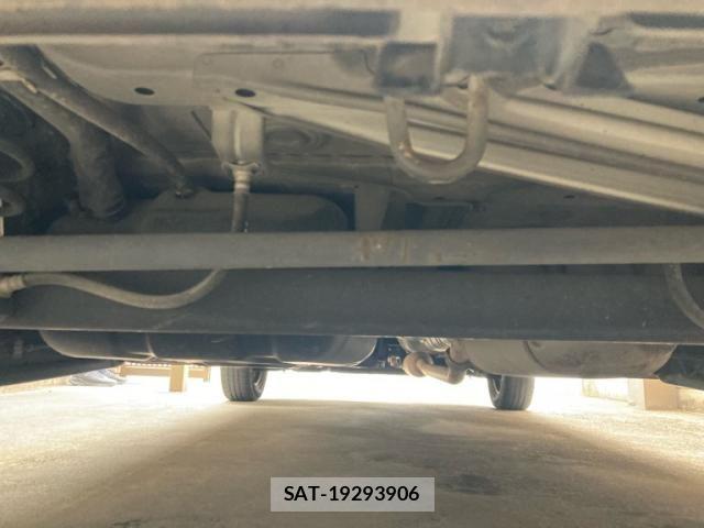 Nissan ROOX 2011-09 7252169-23