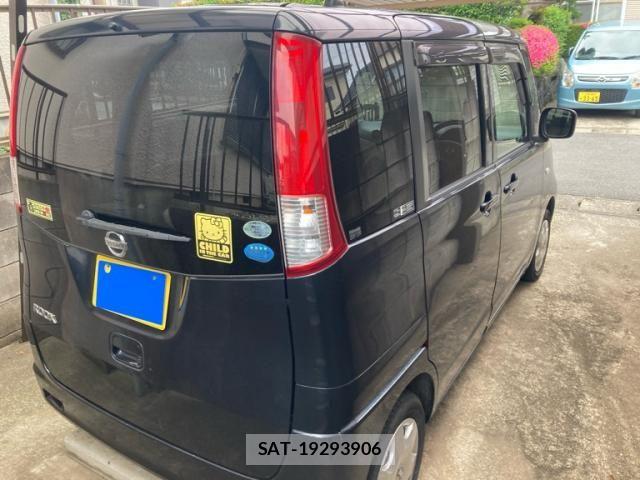 Nissan ROOX 2011-09 7252169-4