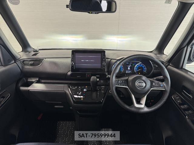 Nissan ROOX 2021-07 7252167-1