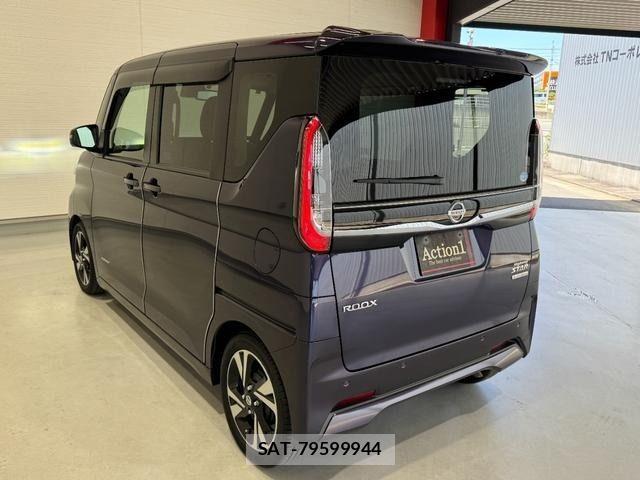 Nissan ROOX 2021-07 7252167-3