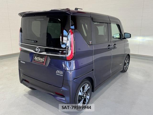 Nissan ROOX 2021-07 7252167-5