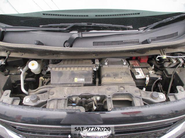 Nissan ROOX 2021-07 7252170-21