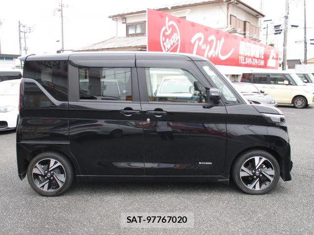 Nissan ROOX 2021-07 7252170-6