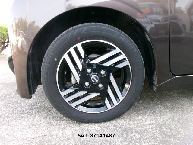 Nissan ROOX 2023-10 7272852-15