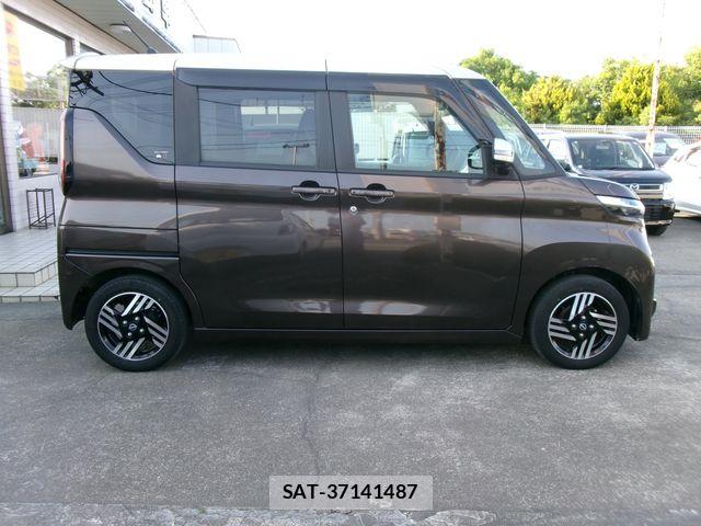 Nissan ROOX 2023-10 7272852-3